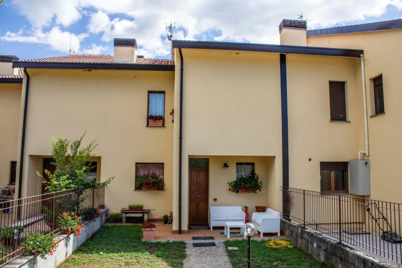 Casa Vacanze Nonna Angela Norcia Buitenkant foto